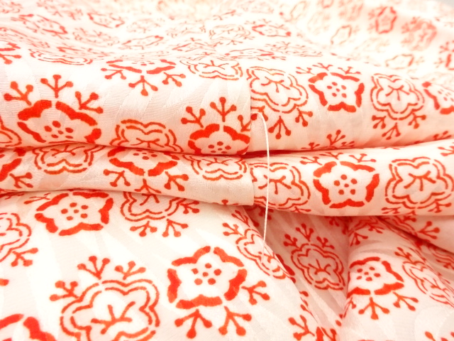  花模様　単衣長襦袢